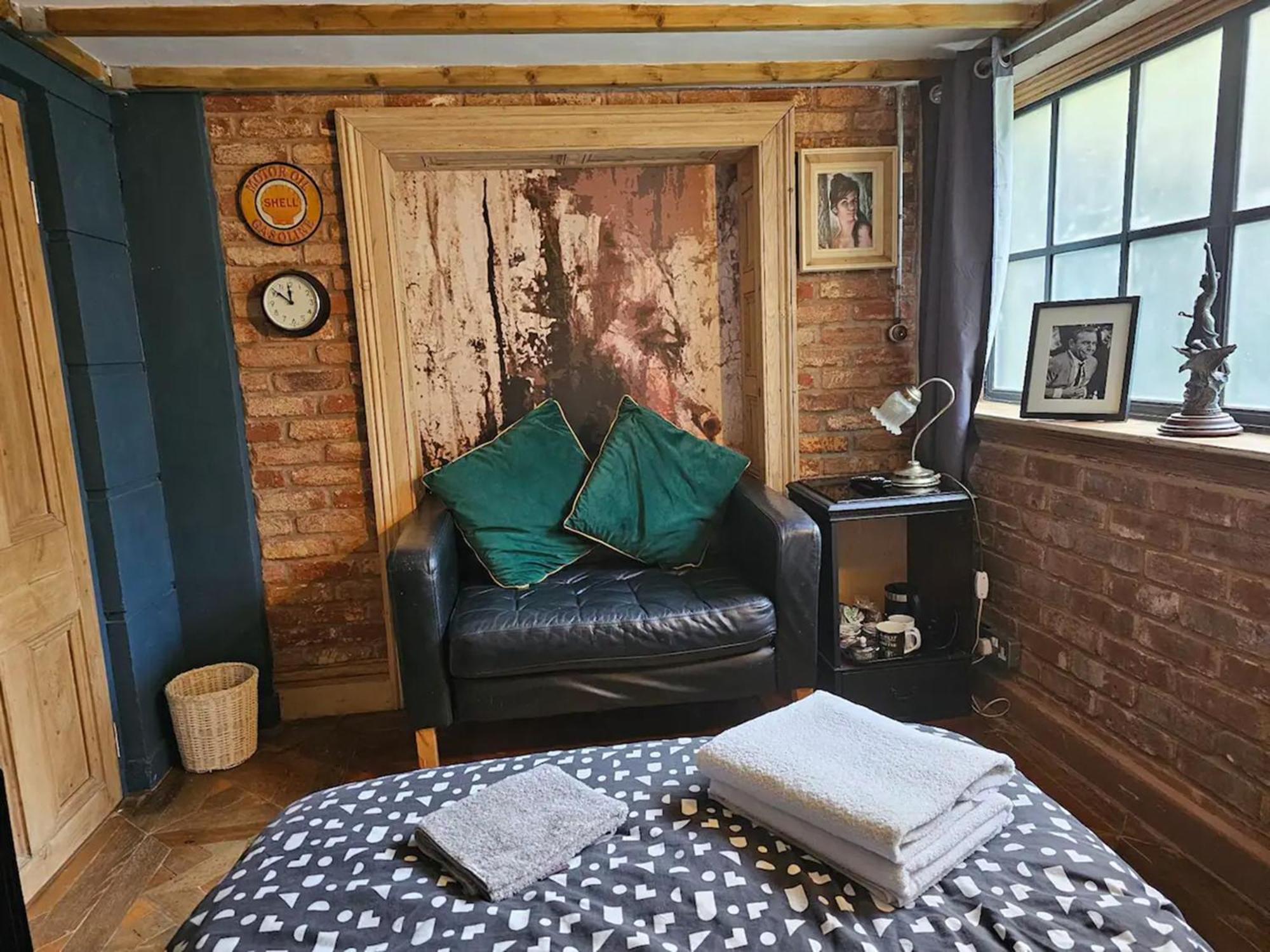 Centre Stylish Hideaway *